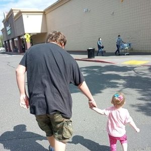 Meet your Posher, Dakota